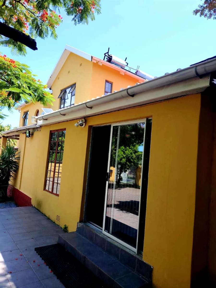 10 Bedroom Property for Sale in Cambridge Eastern Cape